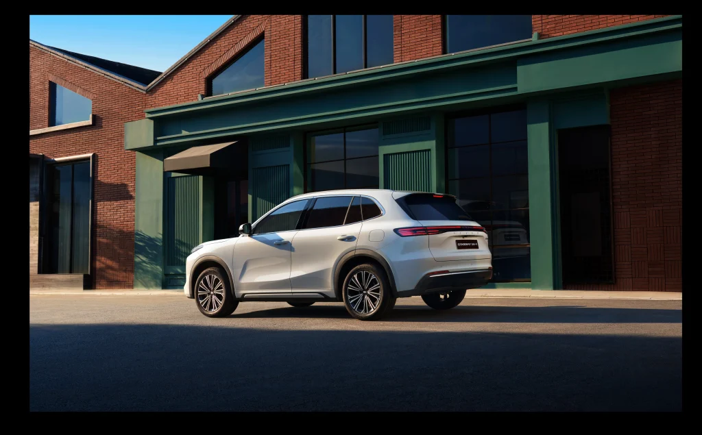 GEELY MENTES Megérkezett a STARRAY EM-i!
