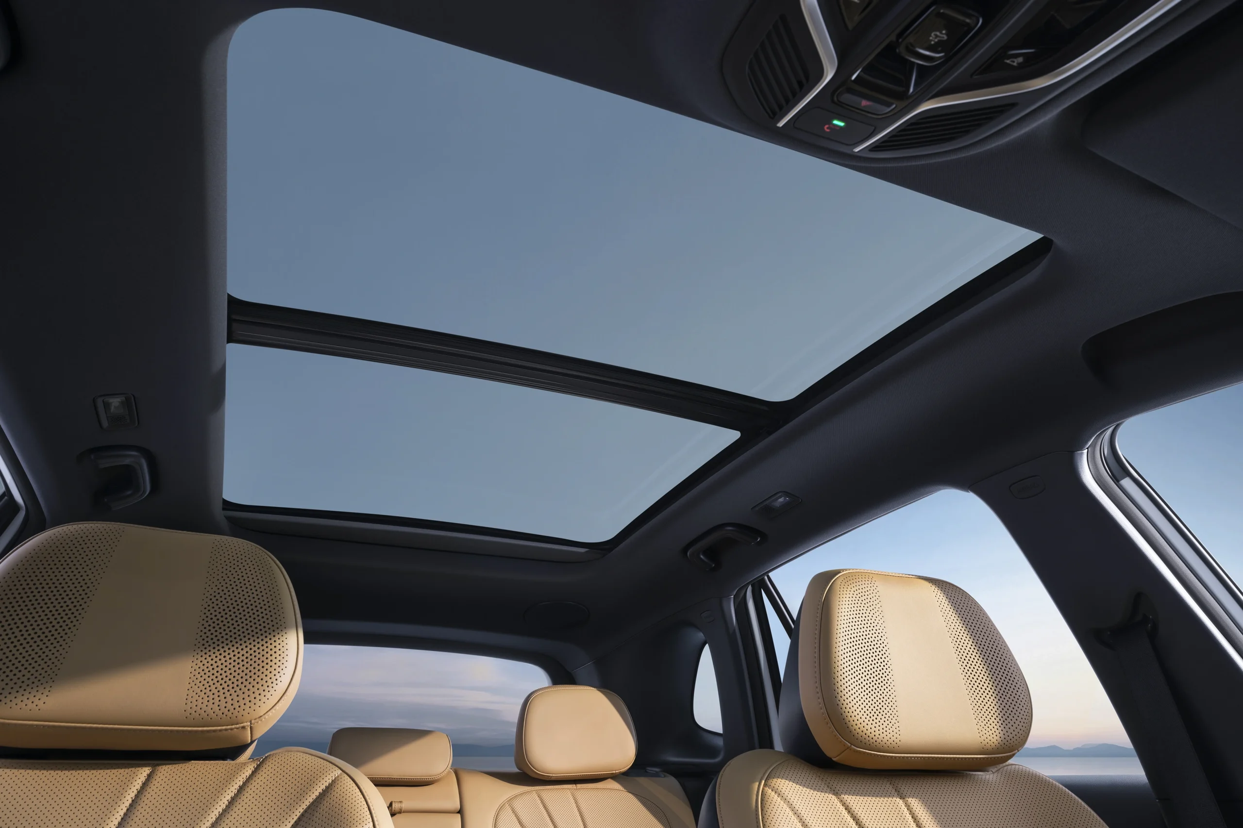 GEELY STARRAY EM-i 7 GEELY STARRAY EM-i panorámatető