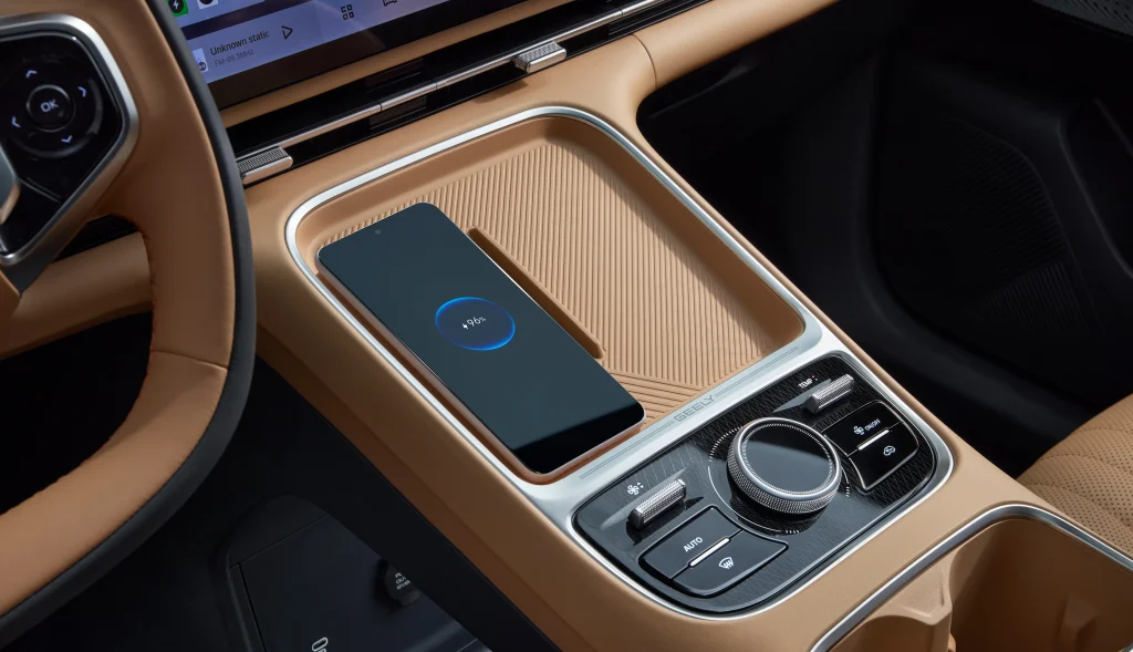 GEELY MENTES: STARRAY EM-i magas felszereltség már belépőszinten is